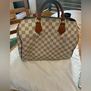 Authentic LV Speedy 25 checkered canvas.